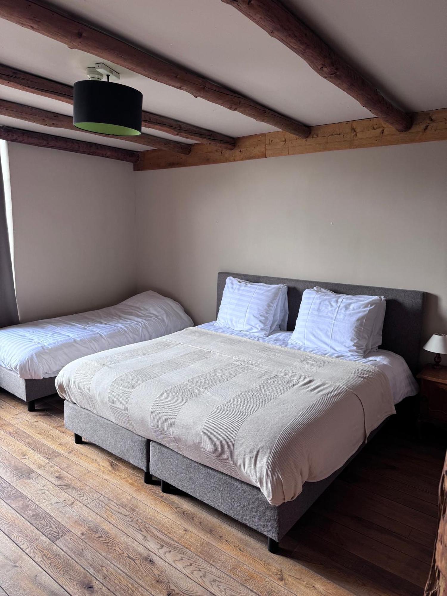 Buteo Chambres D'Hotes & Espresso Lesterny Extérieur photo