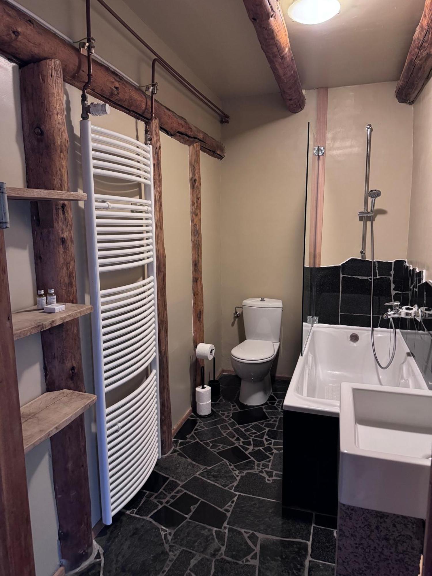 Buteo Chambres D'Hotes & Espresso Lesterny Extérieur photo