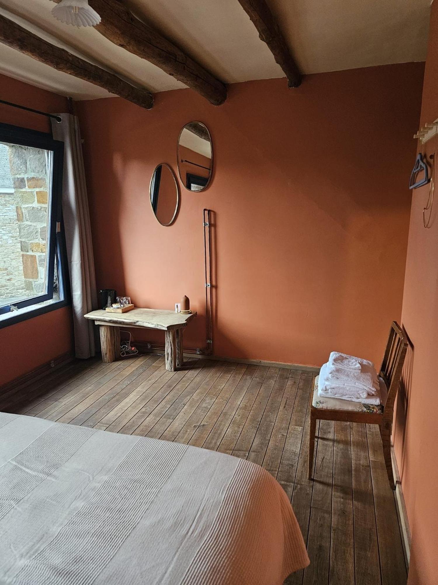 Buteo Chambres D'Hotes & Espresso Lesterny Extérieur photo